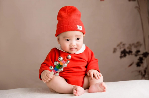 保亭宝宝不睡觉怎么回事 保亭宝宝不睡觉怎么回事